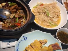 -赖厨潮汕砂锅粥