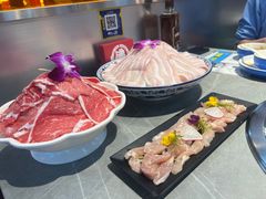 -生活如沸·顺德水牛奶火锅(人民广场店)