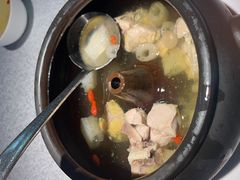 原味汽锅鸡-云腾食府·云南菜