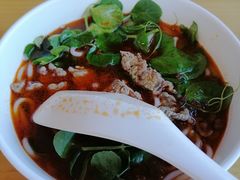 -三千粉牛肉米粉(来客茂店)