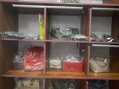 -翰皇直营洗衣洗鞋(望京鹿港店)