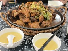 -八两八金·莱芜特色炒鸡(市南漳浦路店)