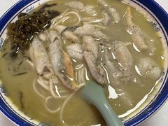 招牌黄鱼面-明呈黄鱼面馆(斜土路店)