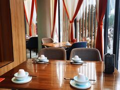 -有红鸡毛店·川菜(建设路店)