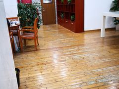 -上海市静安区图书馆(新闸路馆)