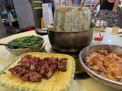 -红旗山庄(圭峰山店)