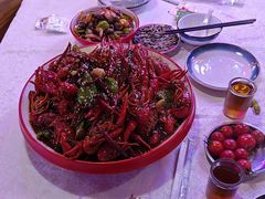 -海盗船. 龙虾烧烤. 酒馆