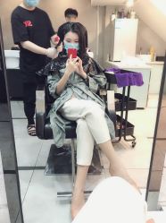 -SIX Hair Consultant