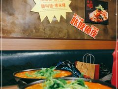 -肥汁米蘭香港米线(宁波路总店)