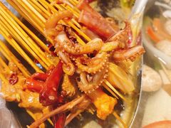 -马路边边串串香(苗栗路店)