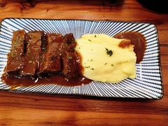 烩牛舌配土豆泥-帕歌西班牙餐厅paco tapas