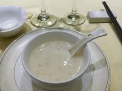 -沪华海鲜大酒楼(南汇店)
