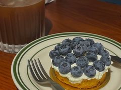 -Be Lived Cafe比例咖啡(摩天轮店)