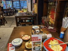 -富正毅三下锅·湘西韵味(天门山索道店)