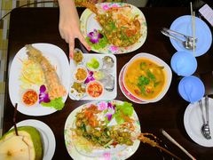 -两兄弟Song Pee Nong(2号店)