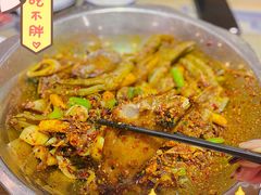 -嘎嘎鸭下巴·爆辣干锅(明教寺店)