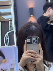 -藤野造型烫染·漂发