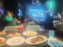 -DEEP·美式餐吧(五棵松华熙LIVE店)