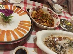-醉美东江·三文鱼·烧鸡公