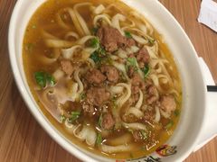 -顺溜·手工刀削面·黑金店(铜锣湾店)