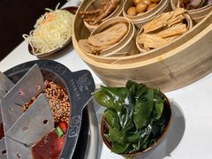 -卤校长老火锅(杨家坪直营店)