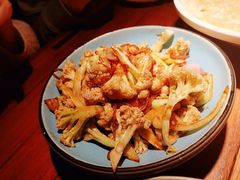 钵钵有机花菜-外婆私房菜(新亚百货店)