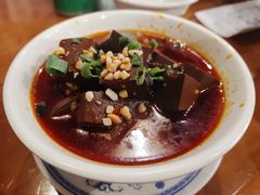-炉小二铜锅牛蛙•川湘菜(三里屯店)