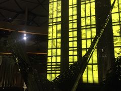 -上海滴水湖皇冠假日酒店