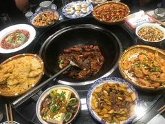 -挂旗柴锅鸡(蚌山区嘉年华店)