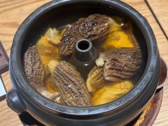 松茸汽锅鸡-一坐一忘云南菜(嘉里中心店)