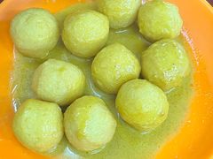 咖喱鱼丸-噏耷茶档