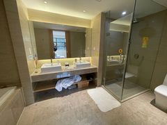 -上海怡沁园度假酒店