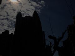 -艺海剧院-停车场