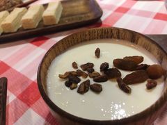 自制果仁酸奶-西域阿里马新疆菜·清真(桂花路店)