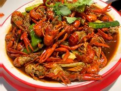 -乡土黄·鲜牛肉火锅·小龙虾(兴业街店)