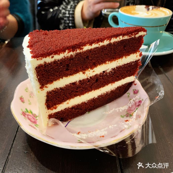 lady m(国金中心店)红丝绒蛋糕图片