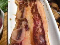 -青瓦炭韩潮烤肉(花园道店)