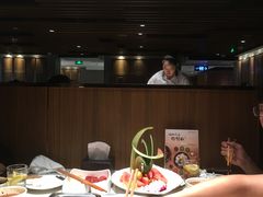 -海底捞火锅鲜切牛肉主题店(长寿路店)