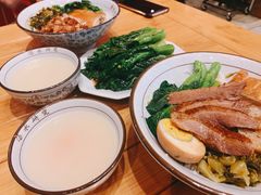 -狮头牌卤味研究所·卤味饭(花城汇南区店)
