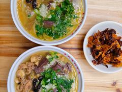 -文山荷鲜居(翠湖店)