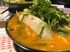 -肥汁米蘭香港米线(宁波路总店)