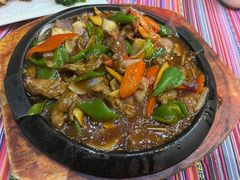 铁板双牛-香巴拉云南餐厅(华莱坞店)