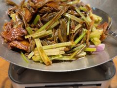 -黄泥岗·地道湖北菜(奥特莱斯店)