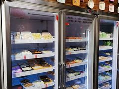 面包甜点陈列柜-四喜小胖·北京涮肉(五道营店)