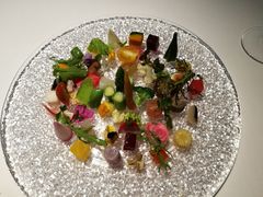 -Bleston Court Yukawatan