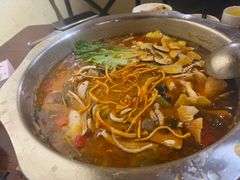 -大理.老字号渝记酸萝卜乌鱼(古城总店)