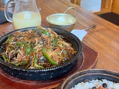 -百年石锅饭·朝鲜族传统民餐