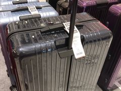 -王权免税店(普吉机场店)