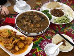 小鸡炖蘑菇-哈尔滨饺子王·东北菜(鱼鳞浃路店)