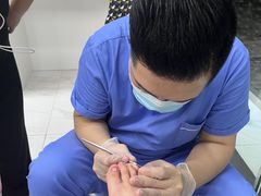 -Andrew指甲专科灰指甲·甲沟炎矫正·3D步态矫形鞋垫定制(浦三路店)